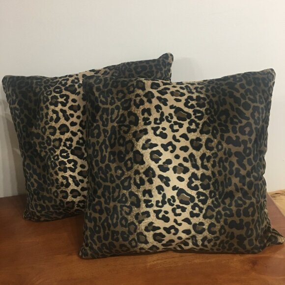 Leopard Print Faux Fur Decorative Throw Pillows (Set of 2) - Picture 1 of 4